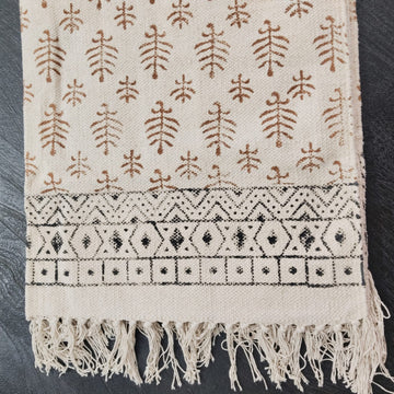 Tribal Earth Handwoven Rug – Natural Cotton with Geometric Border
