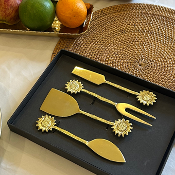 Elegant Gold-Plated Cheese & Dessert Cutlery Set with Sunflower Design Handle (Set of 4)