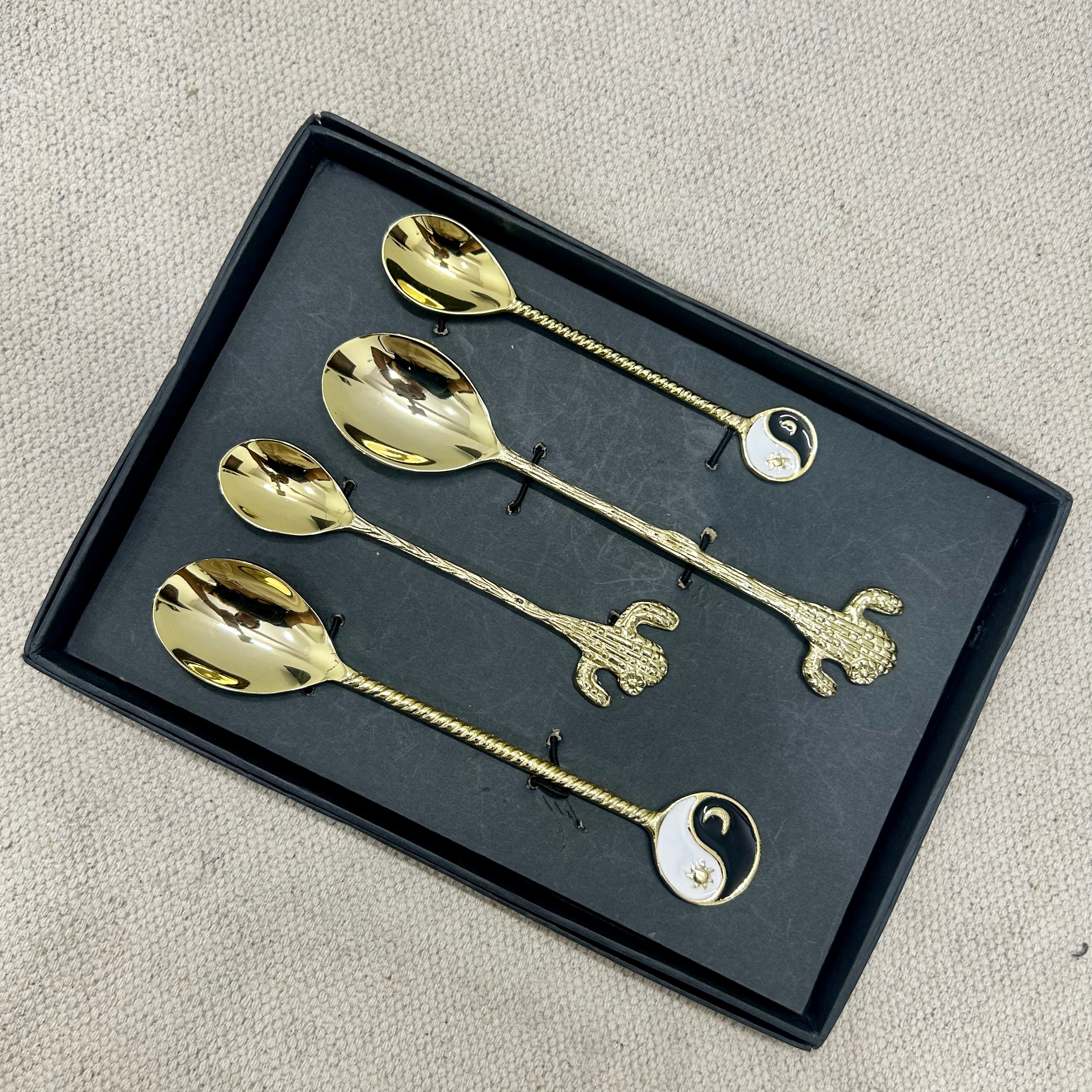 Luxury Gold Spoon Set with Decorative Handles – (Set of 4)