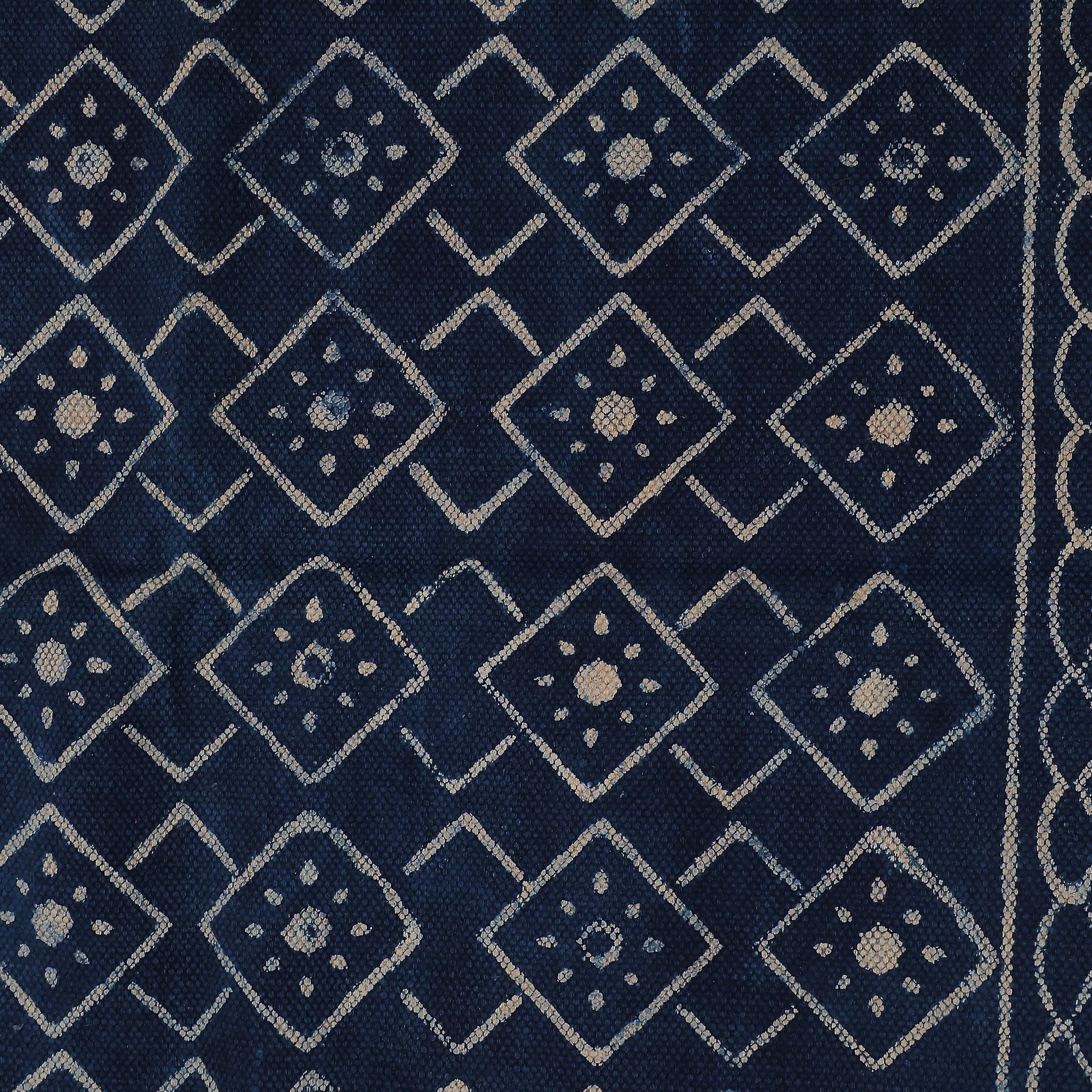 Diamond Pattern Knit Rug | Handcrafted Cotton Area Rug for Home & Living Room Decor