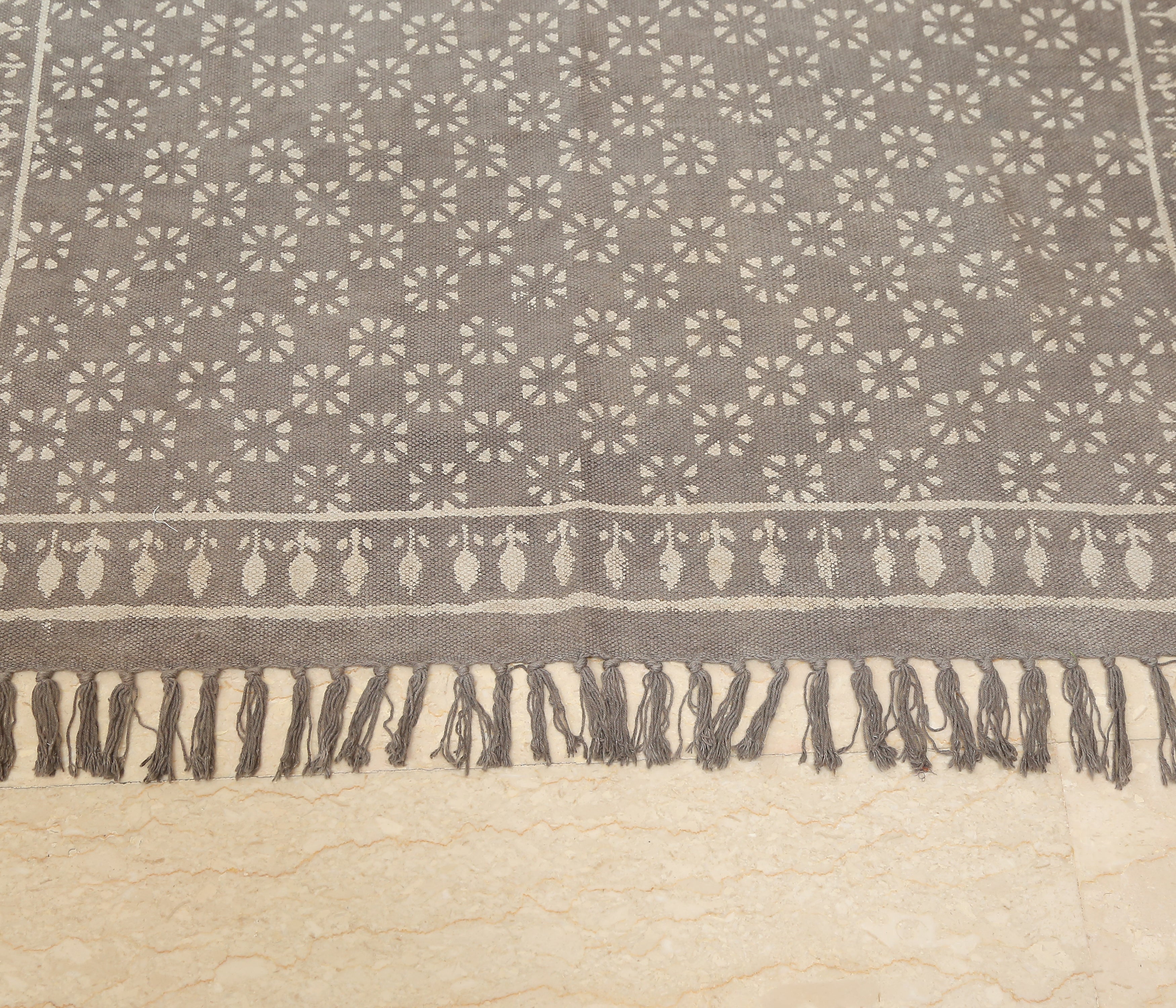 Flowering Dots Block Printed Dhurrie Rug | Handcrafted Cotton Area Rug for Home & Living Room Decor
